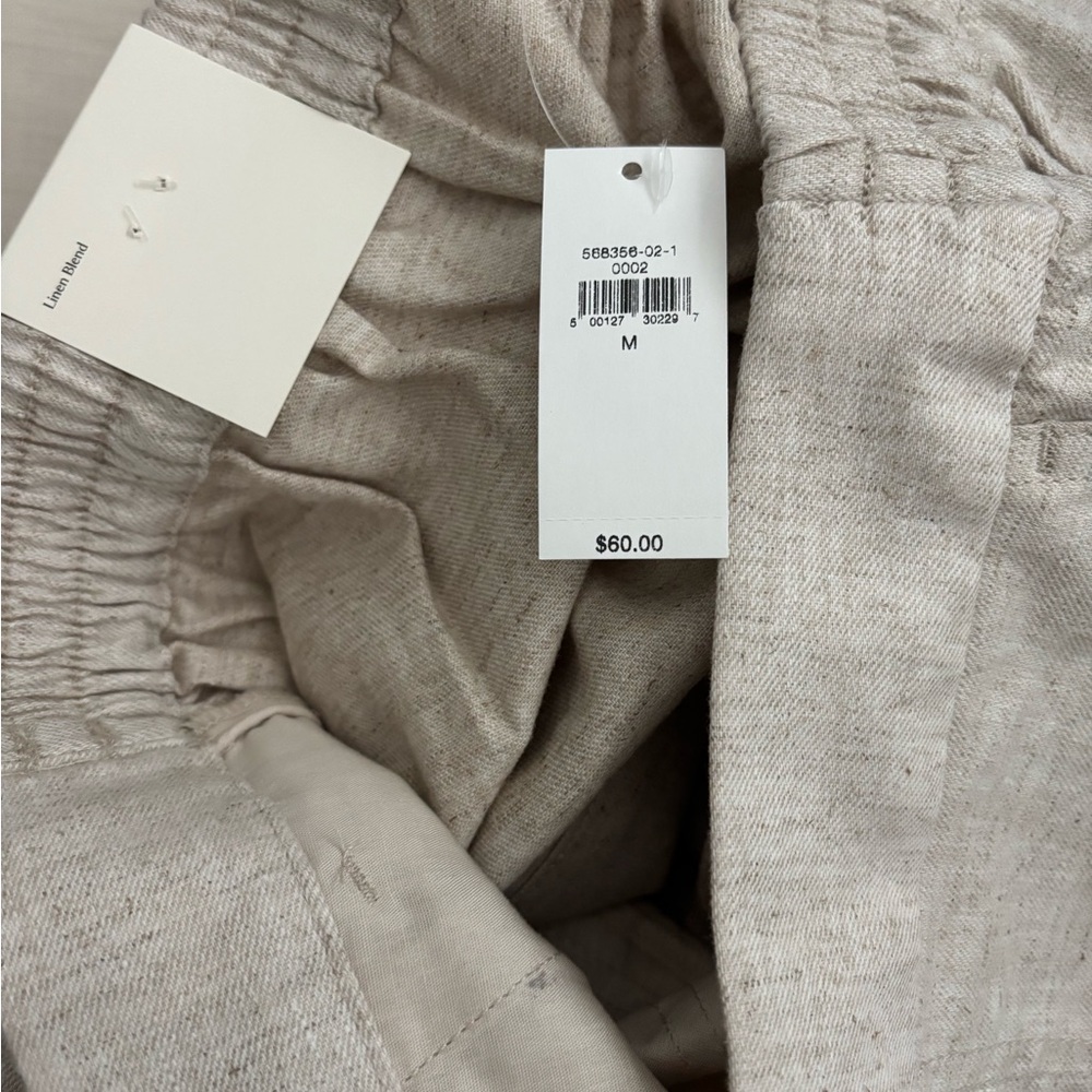 Banana Republic Women's Beige Linen Shorts Size M - Picture 3 of 3